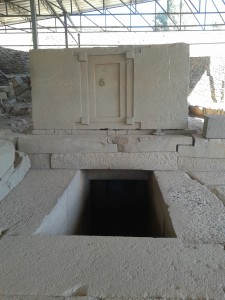 Tomb at stelae field